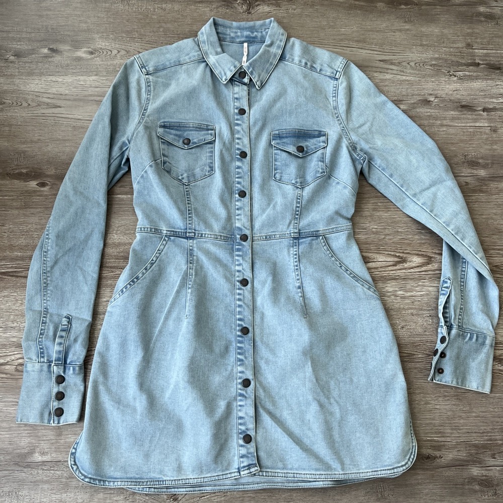 Urban Outfitters Denim Mini Shirt Dress Womens XS Long Sleeve Button Front